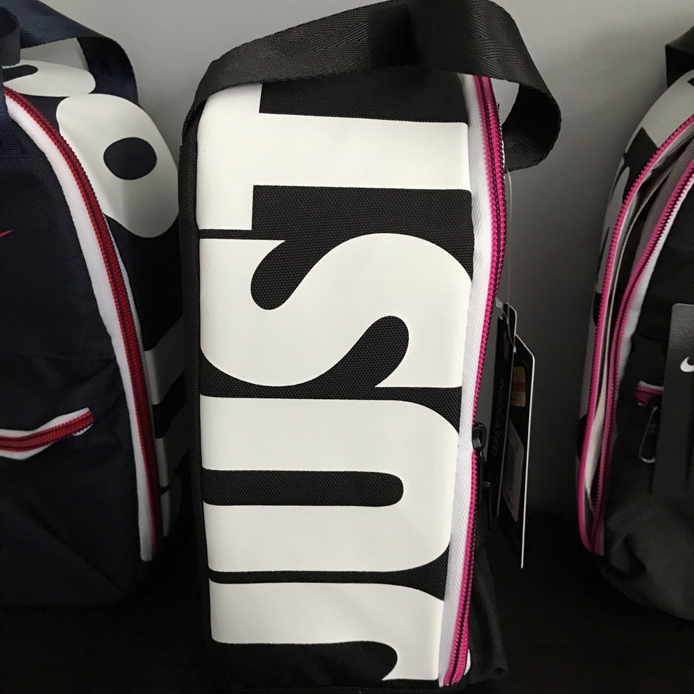 NEW Nike Lunch Box - Picture 2 of 5